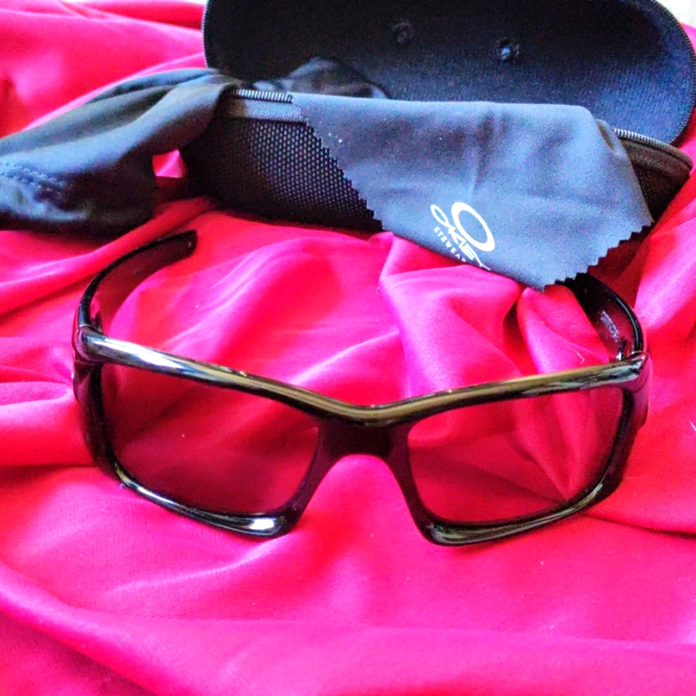 Oakley sunglasses